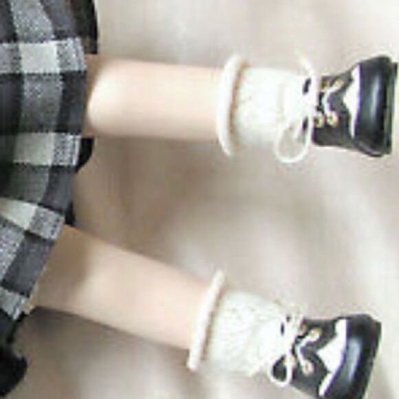 VINTAGE HERITAGE MINT LISA doll - Picture 6 of 14